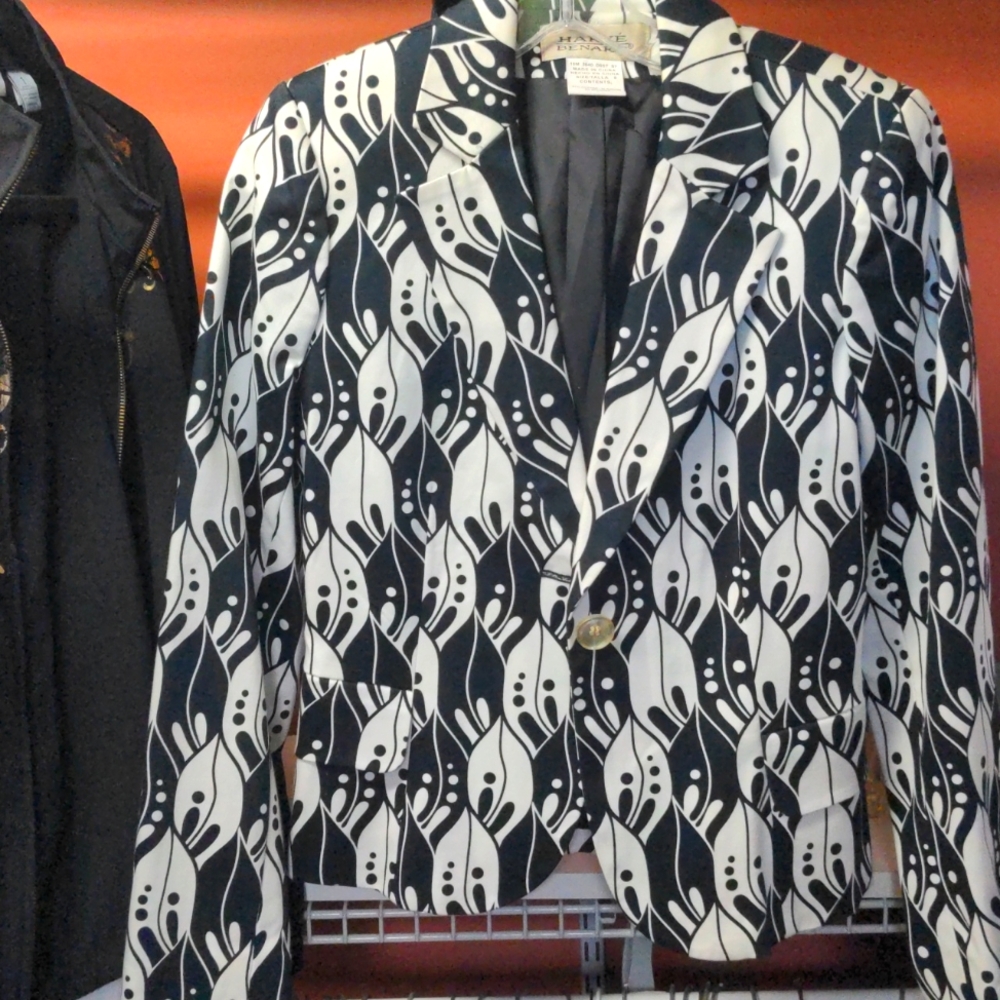 Jacket Lined. One Button In Front. - image 1